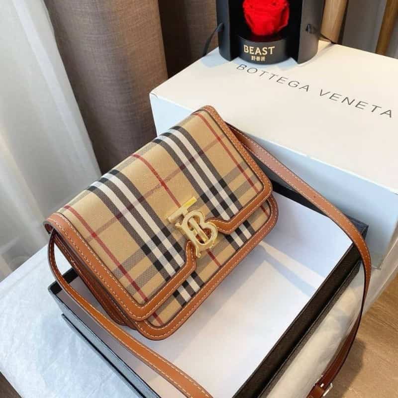 BURBERRY_Monogram_SLING_BAG_With_Box_801