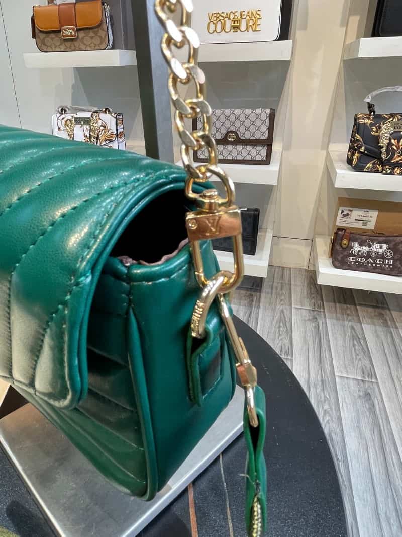 LOUIS_VUITTON_Wave_pochette_Bag_(Green)_with_Box_816