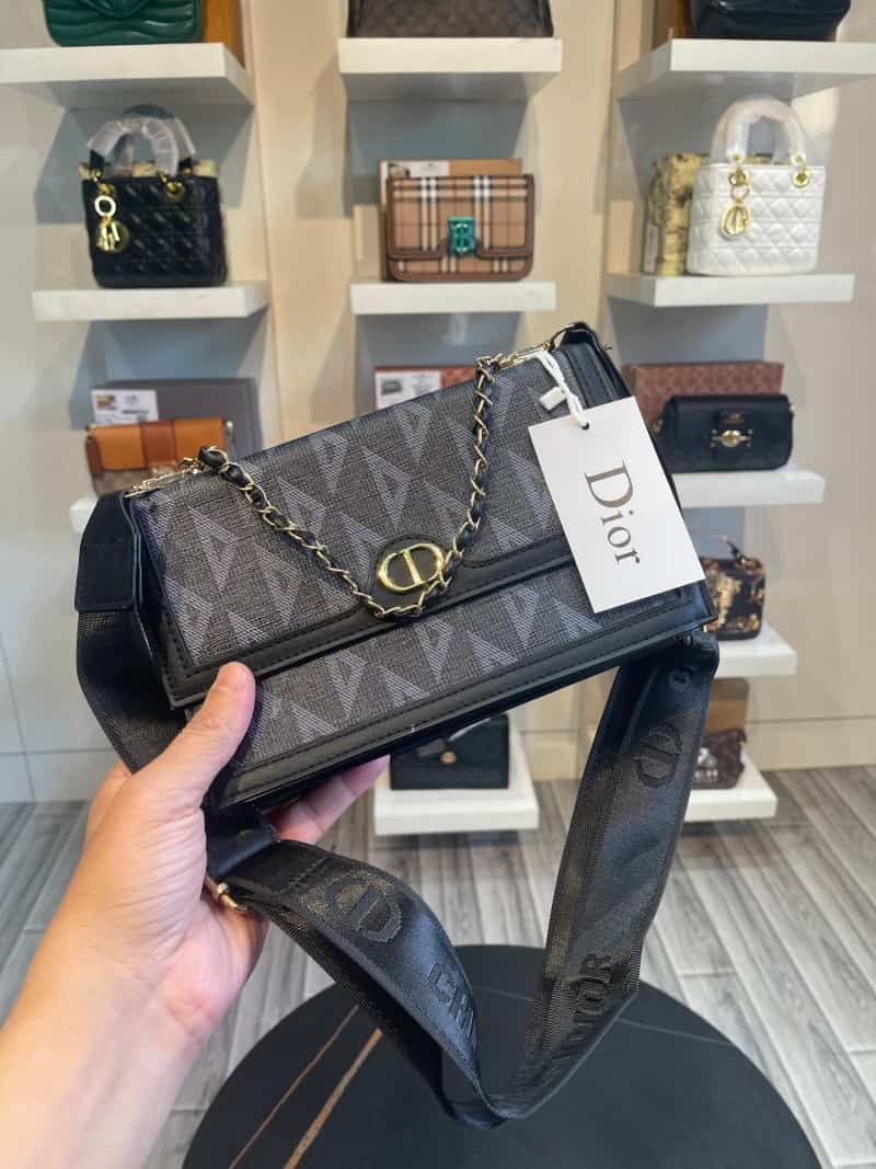 Christian_dior!_Handy_Sling_Bag_844