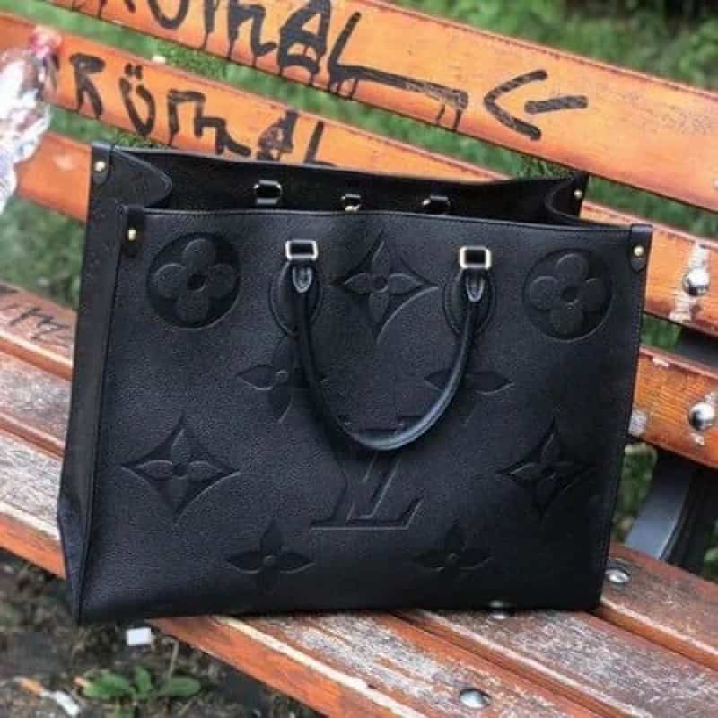 Louis_Vuitton_on_the_go_Tote_Bag_867