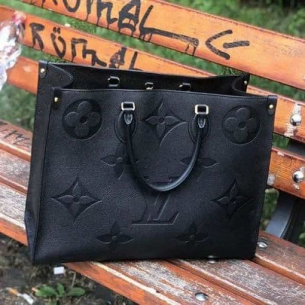 Louis_Vuitton_on_the_go_Tote_Bag_867