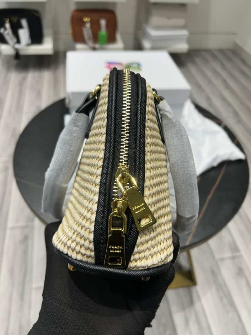 PRADA_Java_Boutique_Bag_with_Box_880