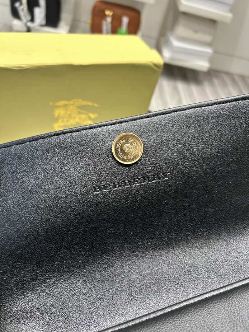 BURBERRY_Monogram_SLING_BAG_With_Box_882