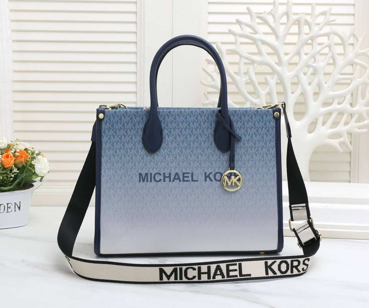 Michael_Kors_Mirella_Hand_Bag_1000