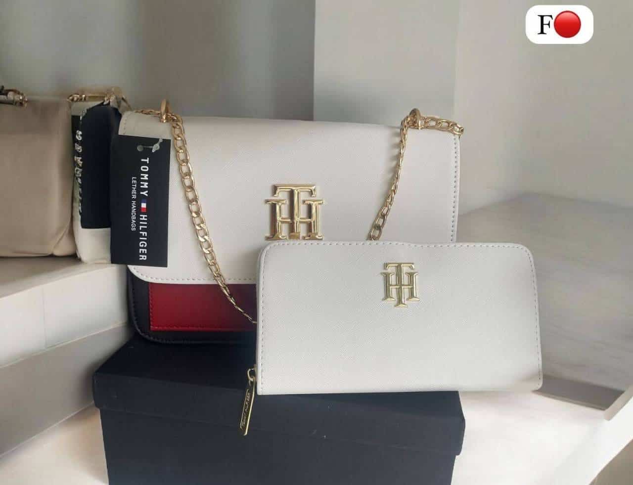 TOMMY_HILFIGHER_SlingBag_with_Wallet_With_Box_1022 Main image