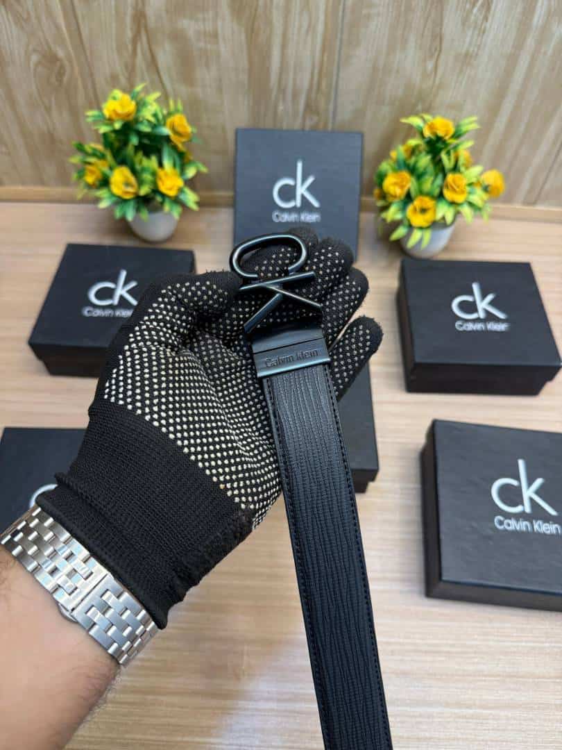 Calvin_Klein_CK_104