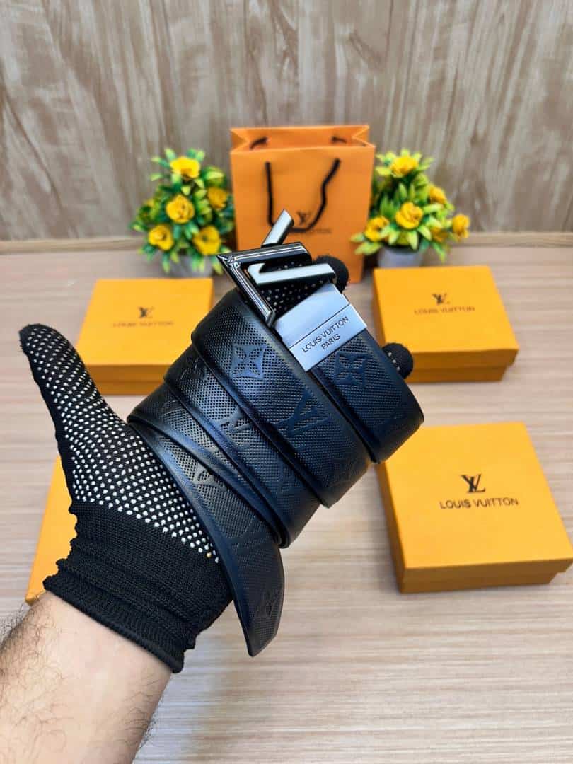 LOUIS_VUITTON_BELT_LV 400
