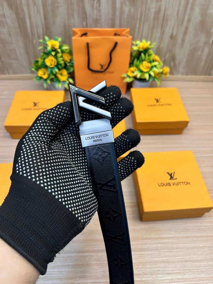 LOUIS_VUITTON_BELT_LV 400