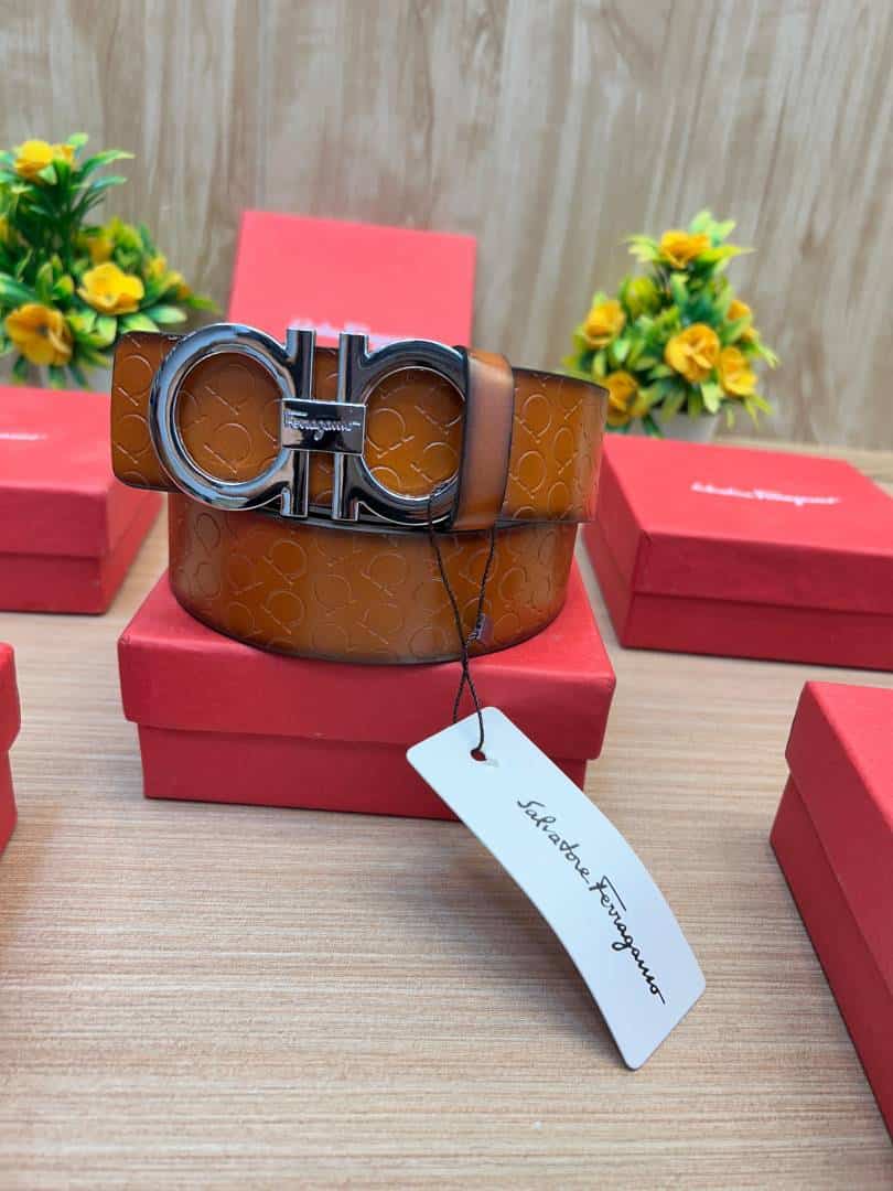 SALVATORE_FERRAGAMO_F202
