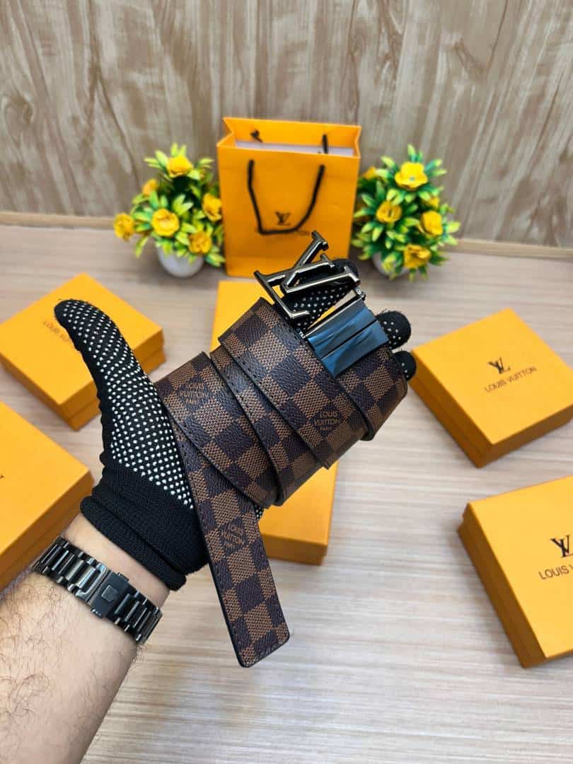 LOUIS_VUITTON_ LV 386