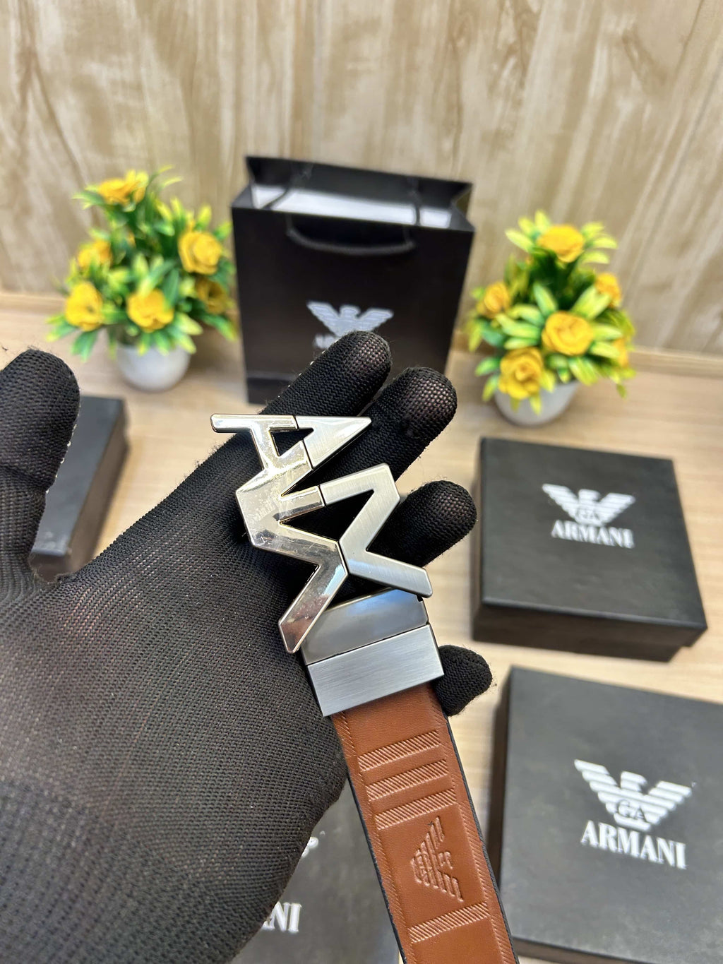 ARMANI_Belt_with_Box_Carry_Bag_A154