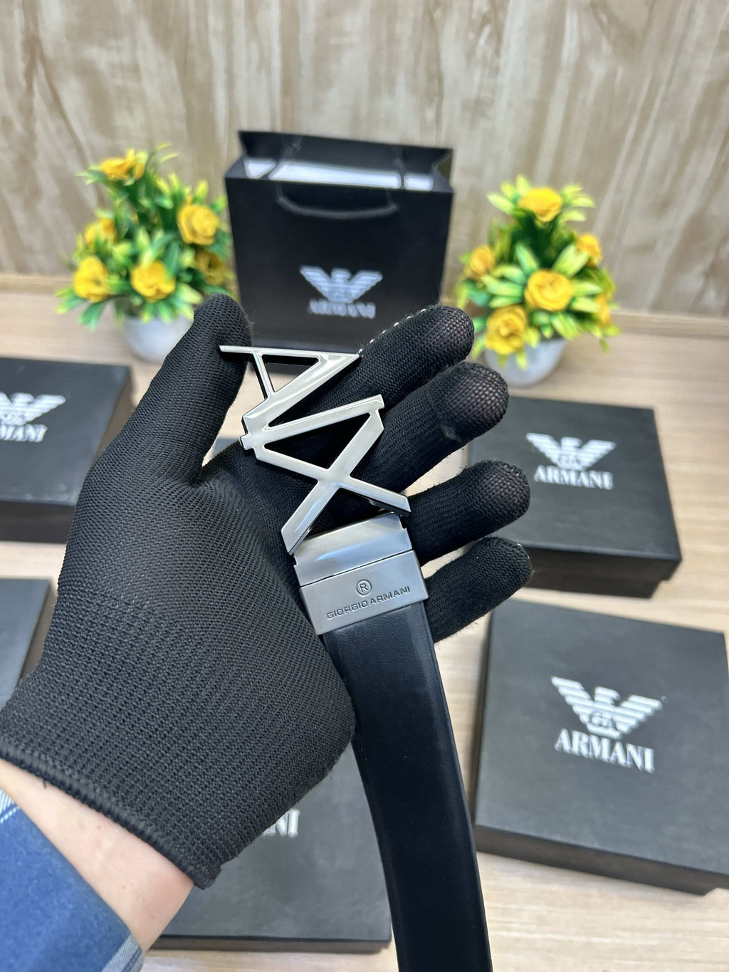ARMANI_Belt_with_Box_Carry_Bag_A152