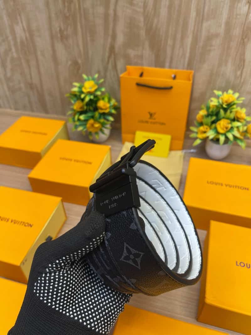 LOUIS_VUITTON_ LV 352