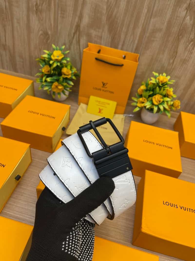 LOUIS_VUITTON_ LV 352