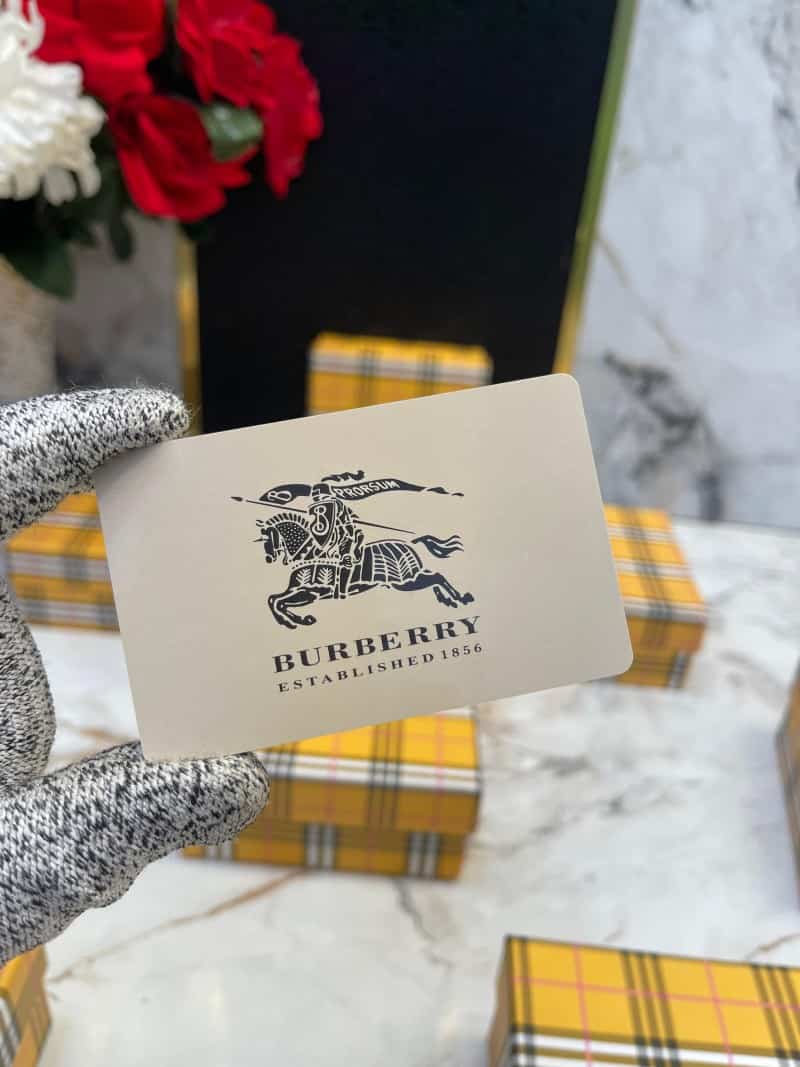 BURBERRY_BELT_B128