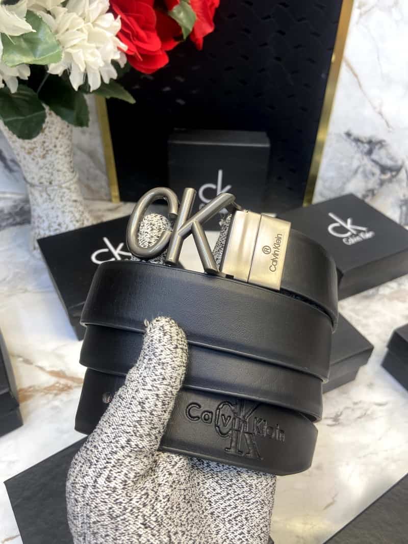 Calvin_Klein_CK_82