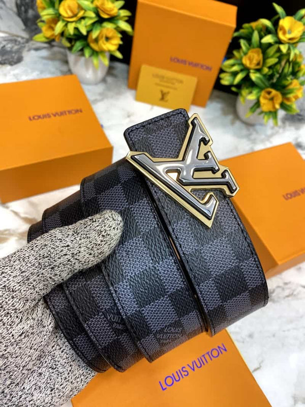 LOUIS_ VUITTONN BELT LV 270