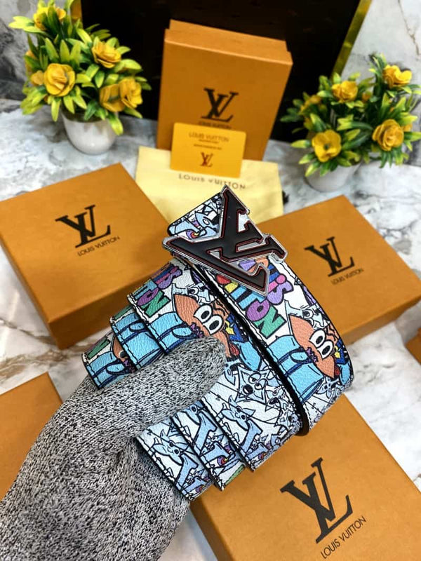 LOUIS_ VUITTONN BELT LV 260