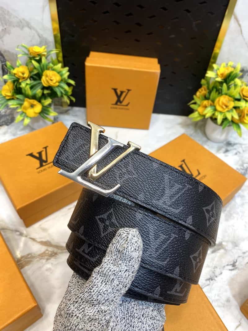 LOUIS_ VUITTONN BELT LV 242