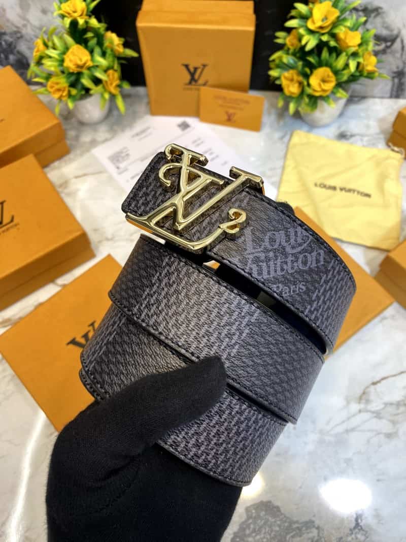 LOUIS VUITTON BELT LV 95
