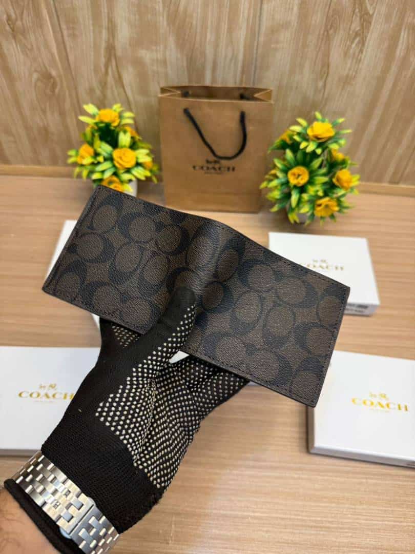COACH_WALLET_V827
