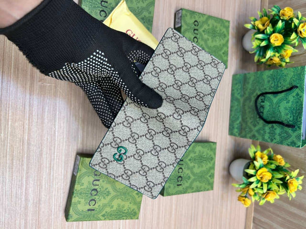 GUCCI_WALLET_V813