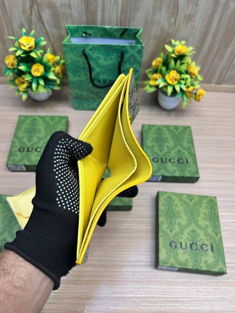 GUCCI_WALLET_V812