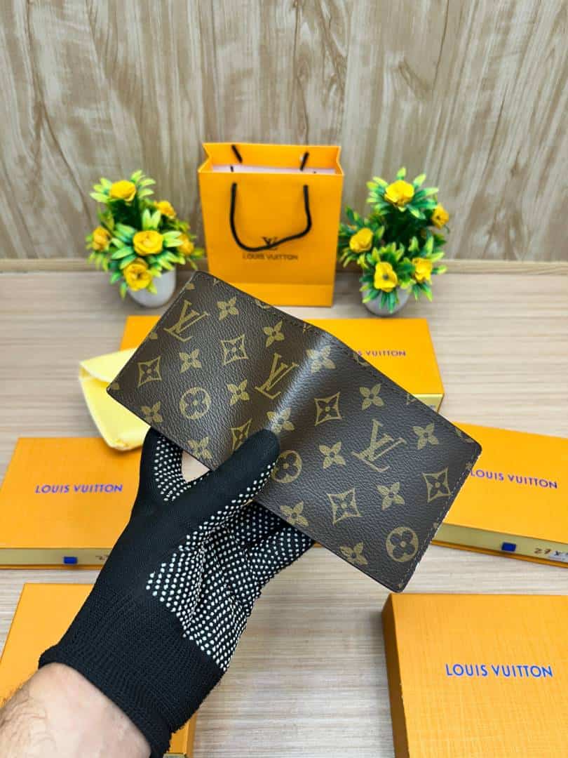 LOUIS_VUITTON_WALLET_V801