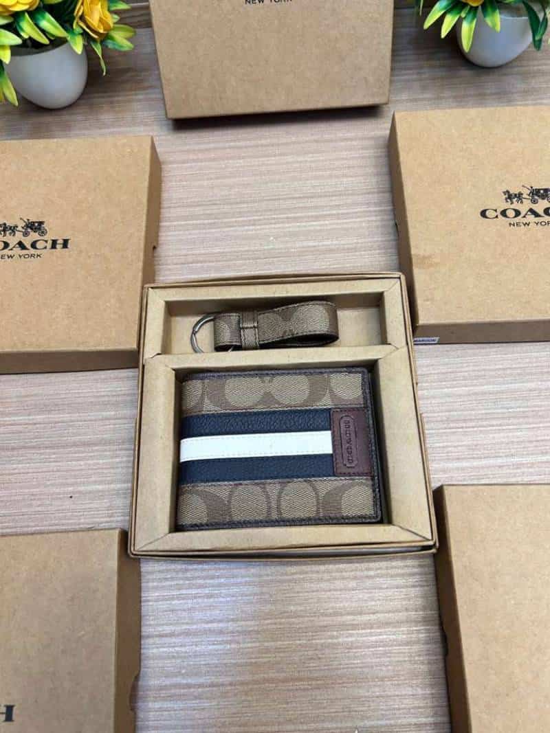 COACH_keychain_Wallet_V792