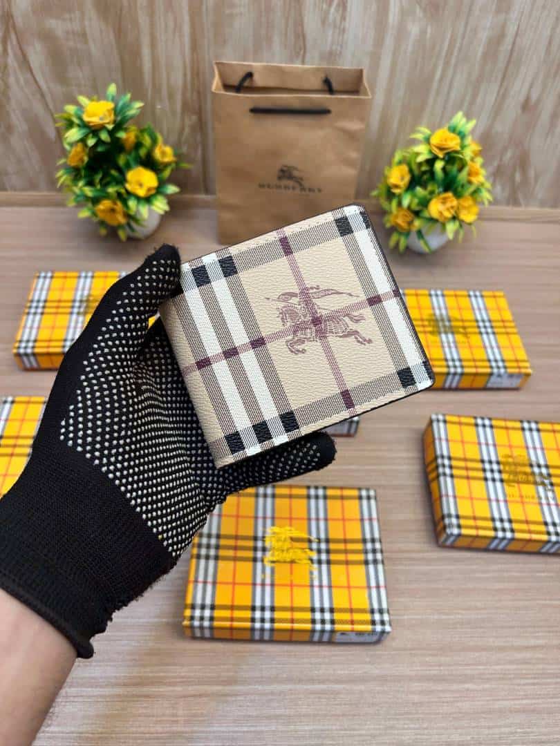 BURBERRY_WALLET_V780