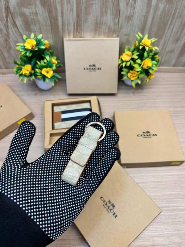 COACH_keychain_Wallet_V769