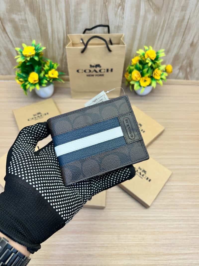 COACH_WALLET_V764