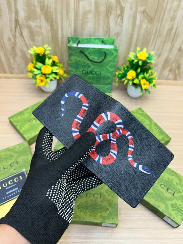 GUCCI_WALLET_V755