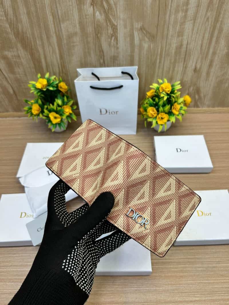 DIOR_WALLET_V753
