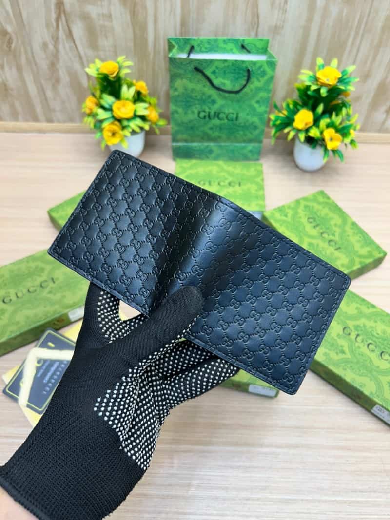 GUCCI_WALLET_V744