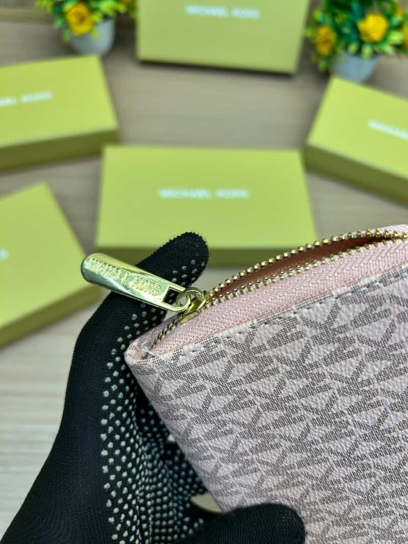 MICHAEL_KORS_LONG_WALLET_V736