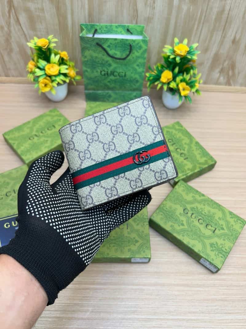 GUCCI_WALLET_V730