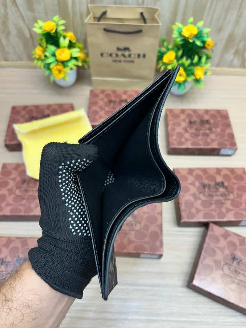 COACH_WALLET_V711