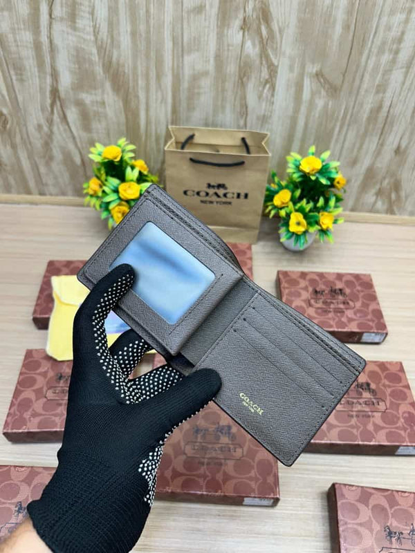 COACH_WALLET_V705
