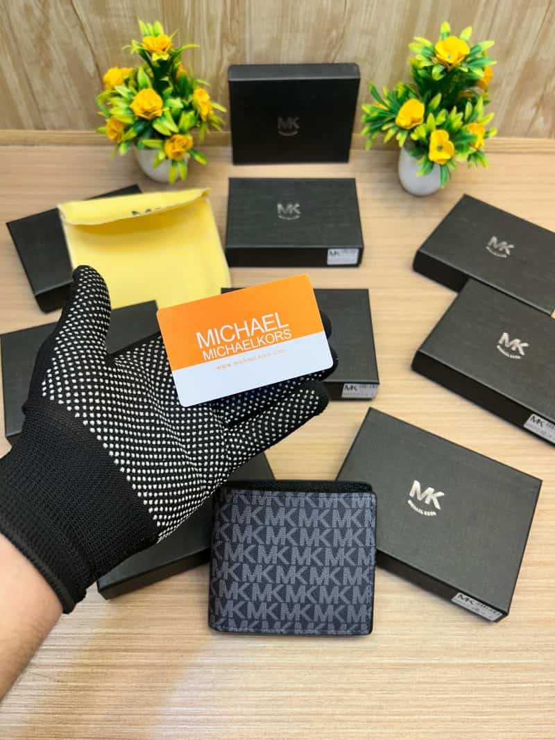 MICHAEL_KORS_Wallet_702