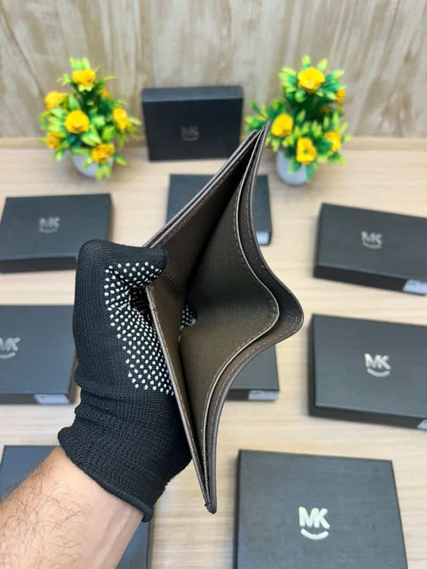 MICHAEL_KORS_Wallet_700