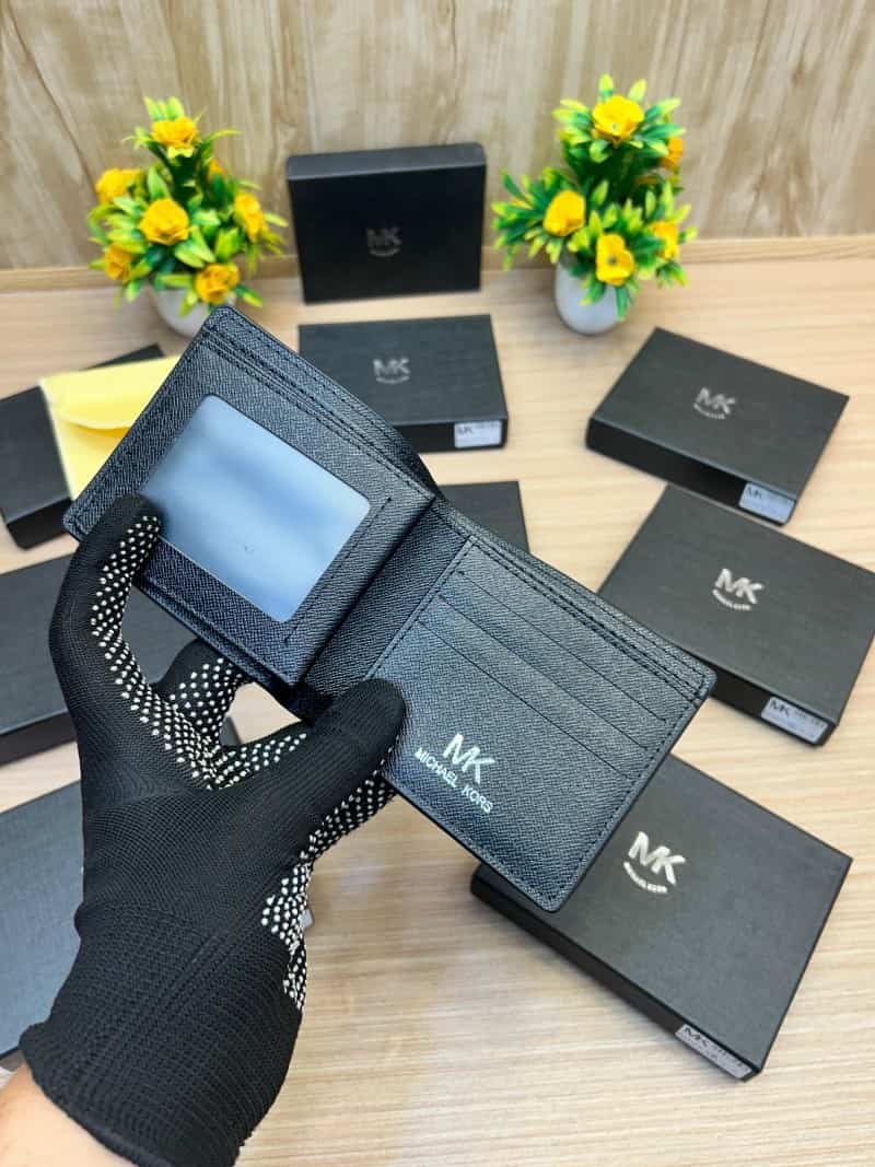 MICHAEL_KORS_Wallet_701