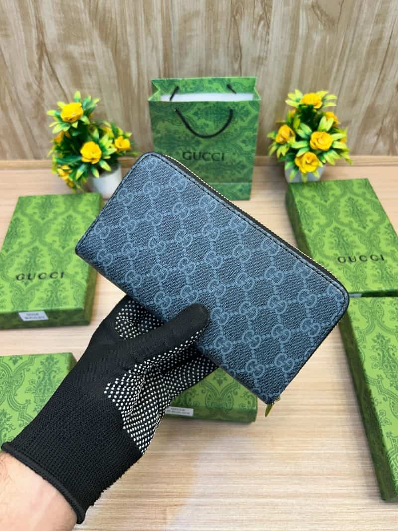 GUCCI_LONG_WALLET_V689