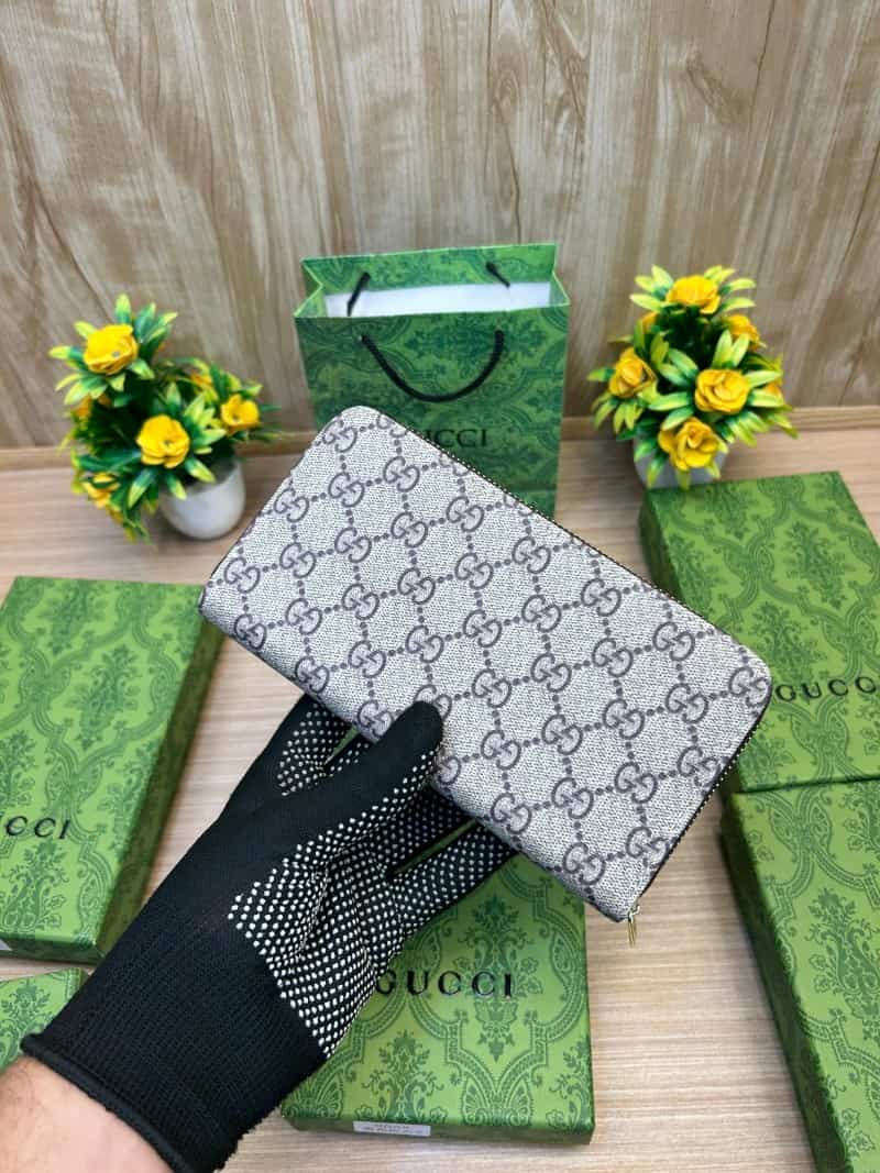 GUCCI_LONG_WALLET_V688