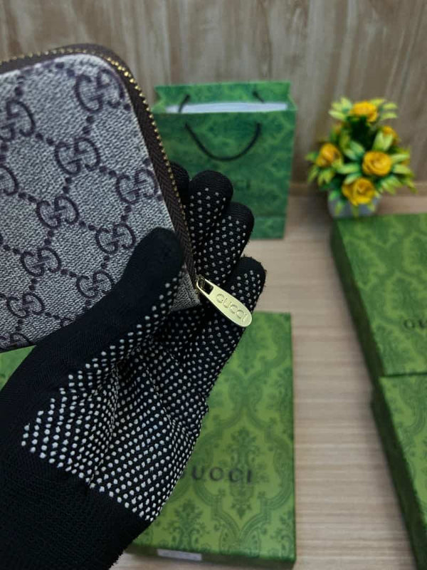 GUCCI_LONG_WALLET_V688
