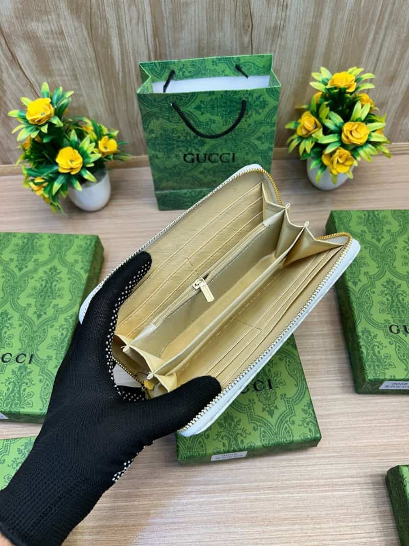 GUCCI_LONG_WALLET_V687