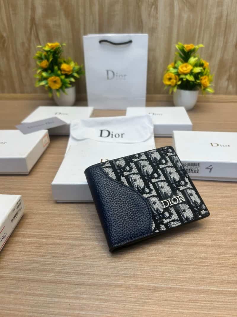 DIOR_WALLET_V674