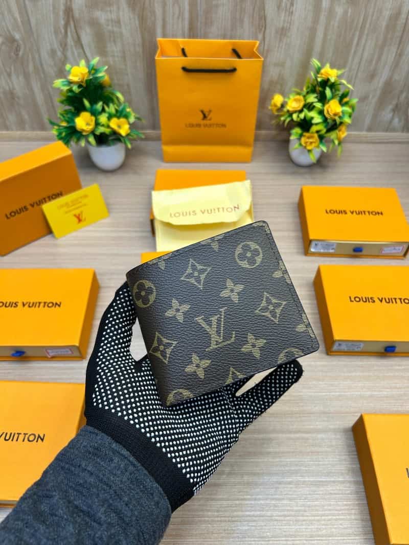 LOUIS_VUITTON_WALLET_V673