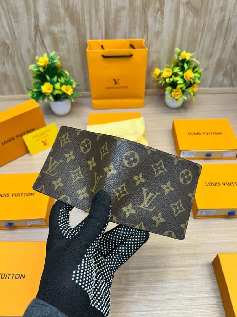 LOUIS_VUITTON_WALLET_V673