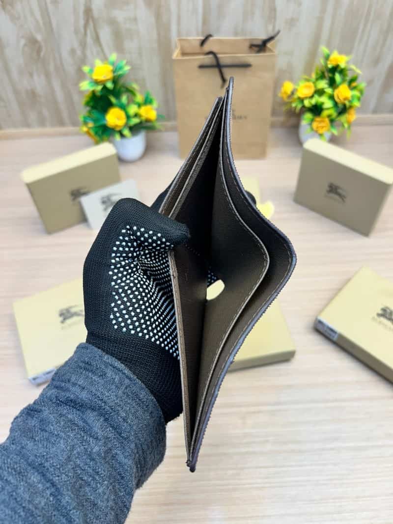 BURBERRY_WALLET_V668
